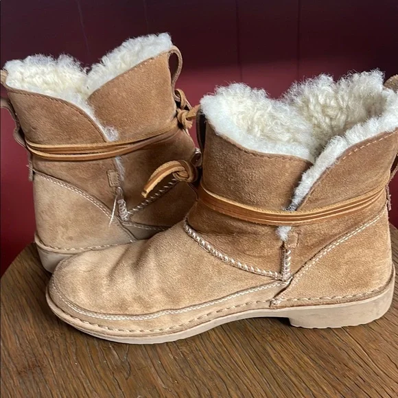 UGG Tan Ankle Boots with Plush Fleece Lining - Picture 14 of 15